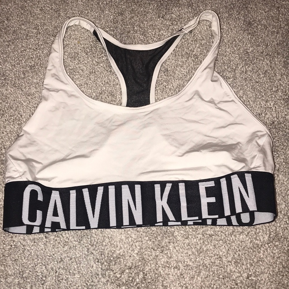 Calvin Klein Bralette- Size Medium 💜